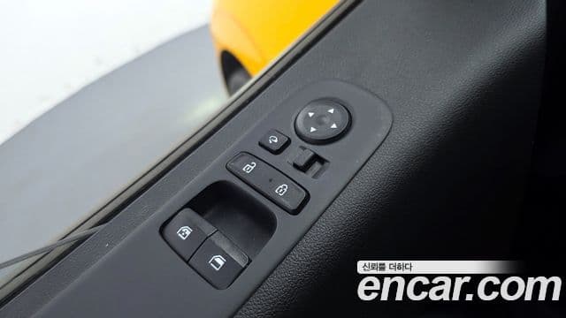 Hyundai Staria 2023 — Şəkil 17/31