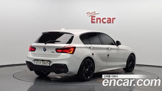 BMW 1 Series 2018 — Фото 2/20