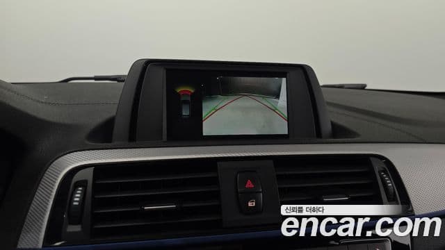 BMW 1 Series 2018 — Фото 15/20