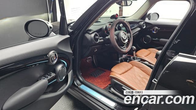 Mini Cooper S 2018 — Şəkil 8/20