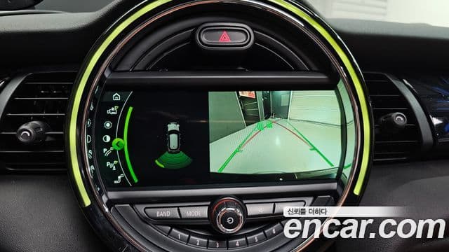 Mini Cooper S 2018 — Şəkil 14/20