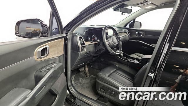 Kia Sorento 2022 — ფოტო 11/20