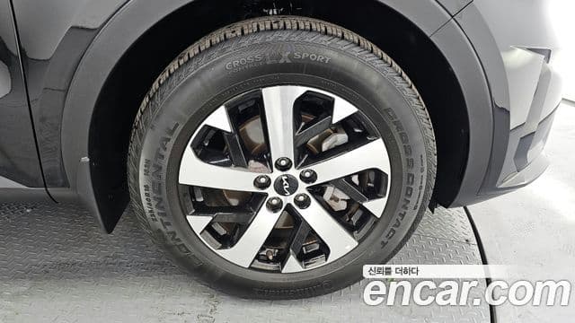 Kia Sorento 2022 — Şəkil 27/30