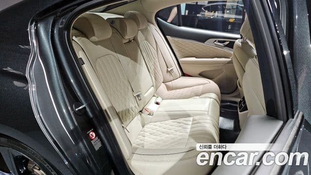 Genesis G70 2019 — Şəkil 11/20