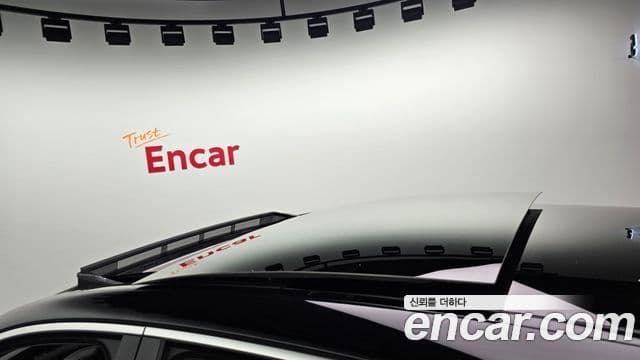 Mercedes-Benz EQS SUV 2023 — Photo 26/32