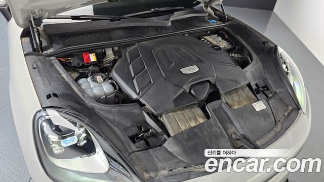 Porsche Cayenne 2021 — Şəkil 20/20