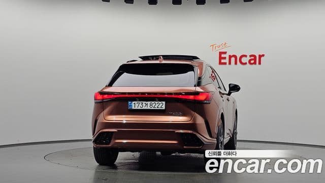 Lexus RX500h 2024 — ფოტო 4/20