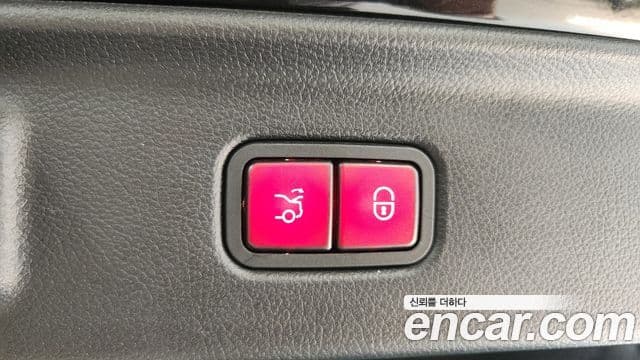 Mercedes-Benz S-Class 2023 — Photo 11/20