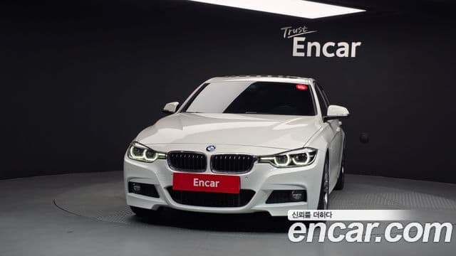 BMW 3 Series 2018 — ფოტო 3/20