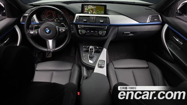 BMW 3 Series 2018 — ფოტო 7/20