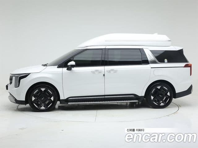 Kia Carnival 2024 — Şəkil 3/20