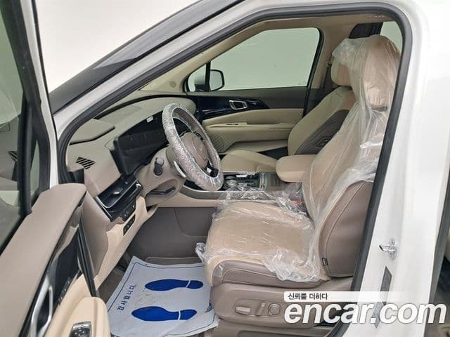 Kia Carnival 2024 — Şəkil 11/20