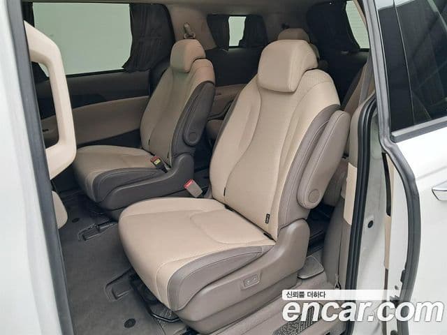 Kia Carnival 2024 — Şəkil 12/20