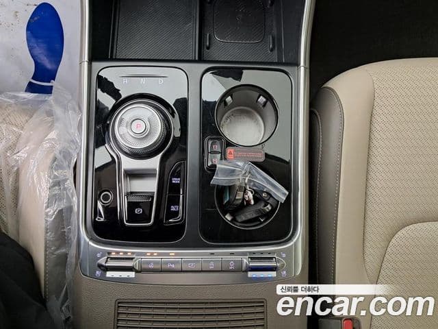 Kia Carnival 2024 — Şəkil 13/20