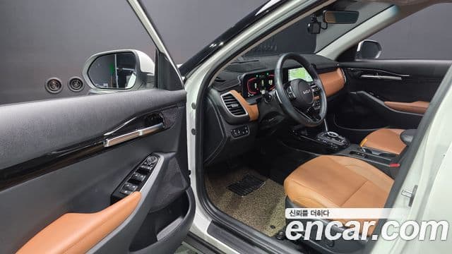 Kia Seltos 2024 — Şəkil 10/20