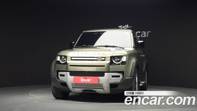 Land Rover Defender 2020 — Photo 11/20