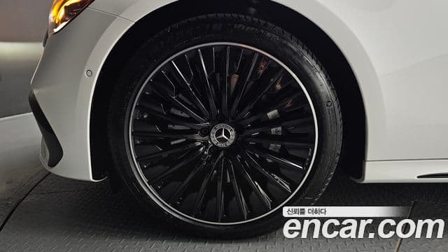 Mercedes-Benz E-Class 2026 — ფოტო 5/20