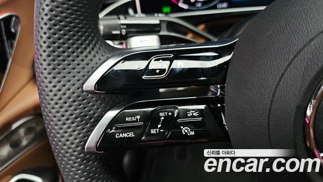 Mercedes-Benz E-Class 2026 — Photo 11/35