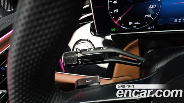 Mercedes-Benz E-Class 2026 — Photo 31/35