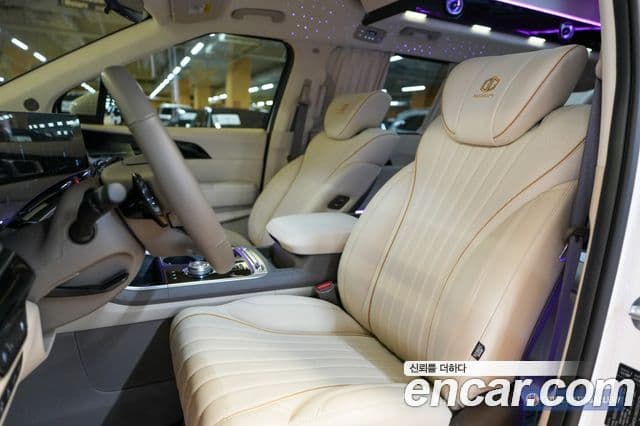 Kia Carnival 2025 — Фото 8/20