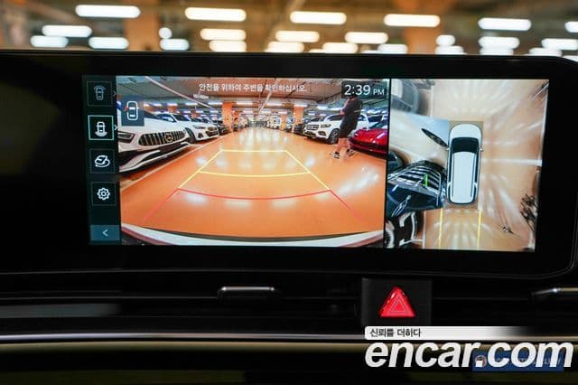 Kia Carnival 2025 — Фото 16/20