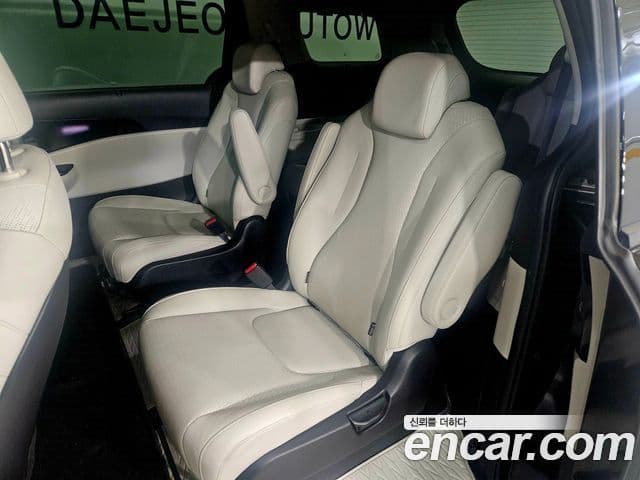 Kia Carnival 2021 — Şəkil 8/20