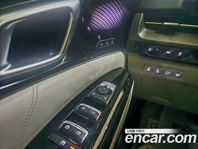 Kia Carnival 2021 — Şəkil 19/20