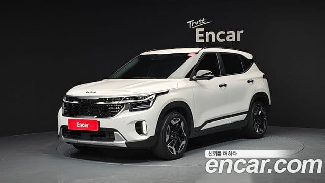 Kia Seltos 2022 — ფოტო 1/20