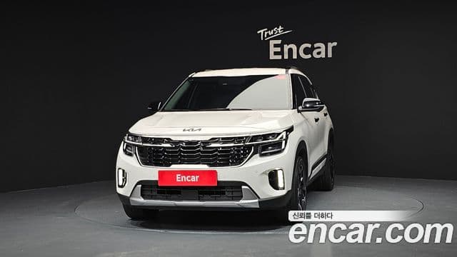 Kia Seltos 2022 — ფოტო 3/20