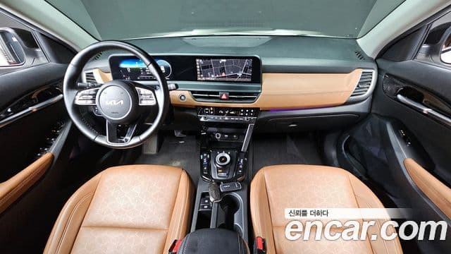 Kia Seltos 2022 — ფოტო 7/20