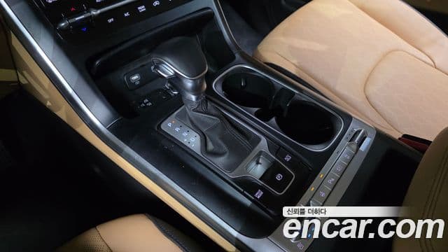 Kia Carnival 2021 — Фото 9/20