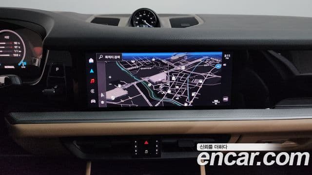 Porsche Cayenne 2023 — Photo 14/36