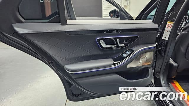 Mercedes-Benz S-Class 2024 — Photo 14/31