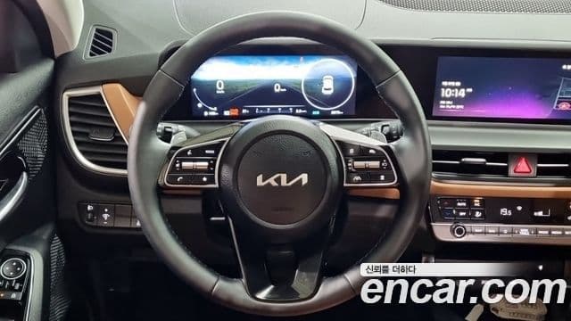 Kia Seltos 2025 — Şəkil 9/16