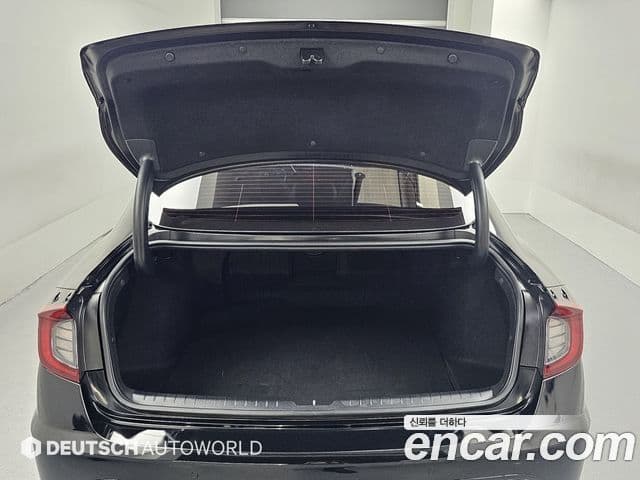 Hyundai Sonata 2022 — Şəkil 18/20