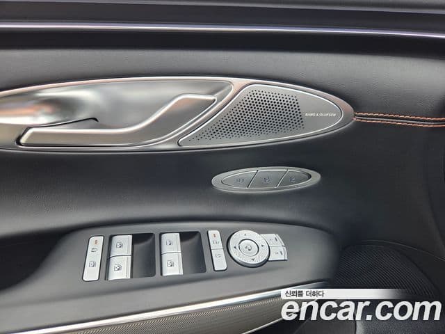 Genesis GV70 2024 — ფოტო 7/20