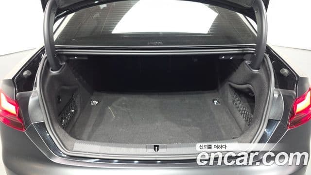 Audi A5 2022 — ფოტო 15/20