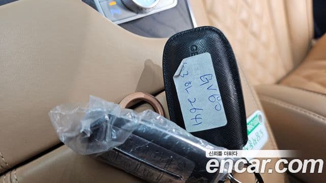 Genesis GV80 2023 — Photo 26/35