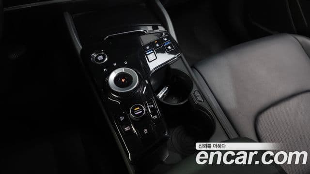 Kia Sportage 2023 — Фото 9/20