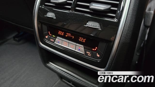 BMW X5 2025 — ფოტო 16/20