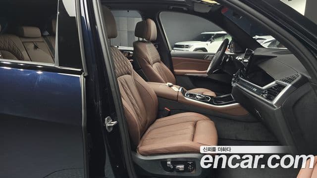 BMW X5 2025 — Photo 22/30