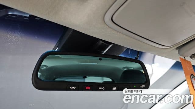 Kia Niro 2019 — Фото 18/20