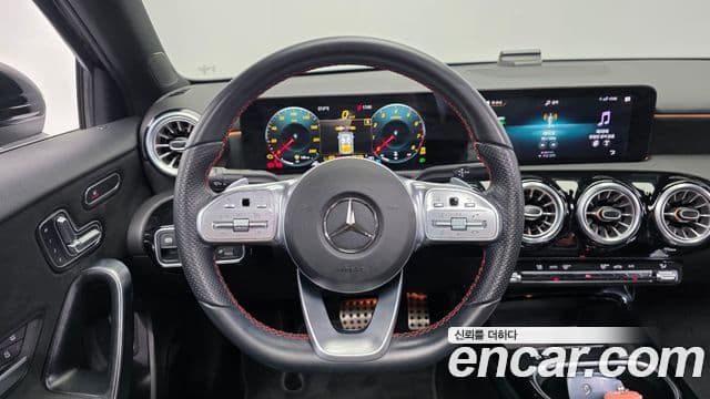 Mercedes-Benz A-Class 2022 — Фото 13/20