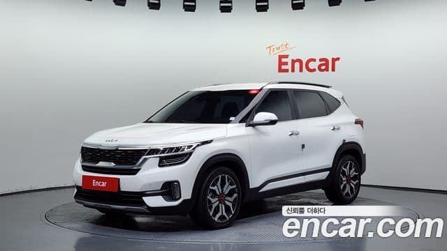 Kia Seltos 2022 — Şəkil 1/20