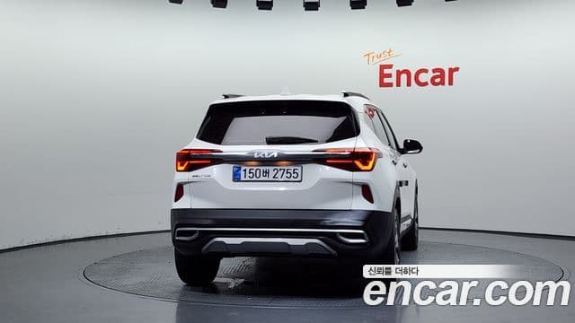 Kia Seltos 2022 — Şəkil 4/20