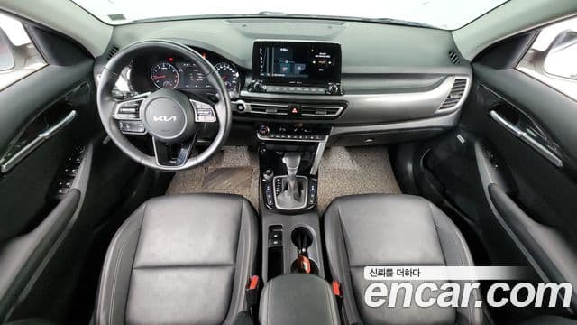 Kia Seltos 2022 — Şəkil 7/20