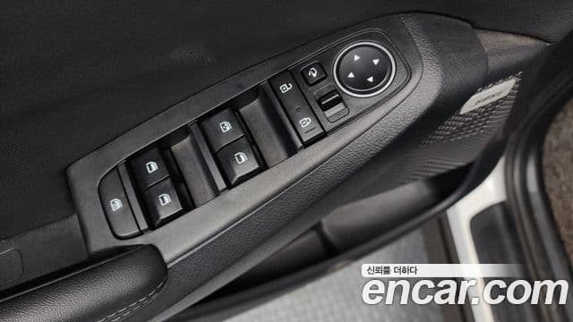 Kia Seltos 2022 — Şəkil 13/20