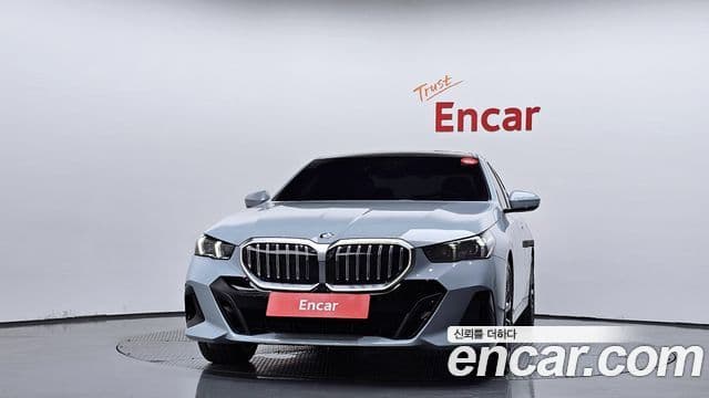 BMW 5 Series 2024 — ფოტო 3/20