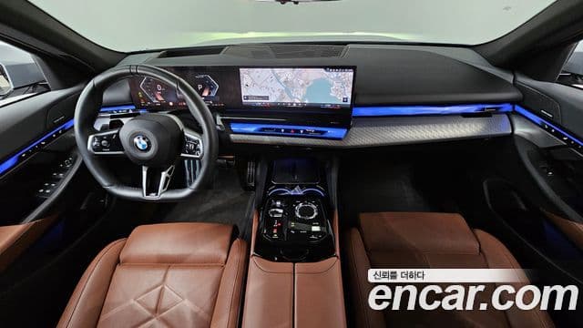 BMW 5 Series 2024 — ფოტო 7/20