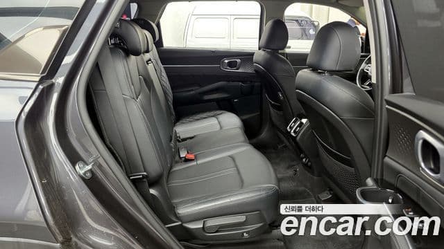 Kia Sorento 2020 — Фото 12/20